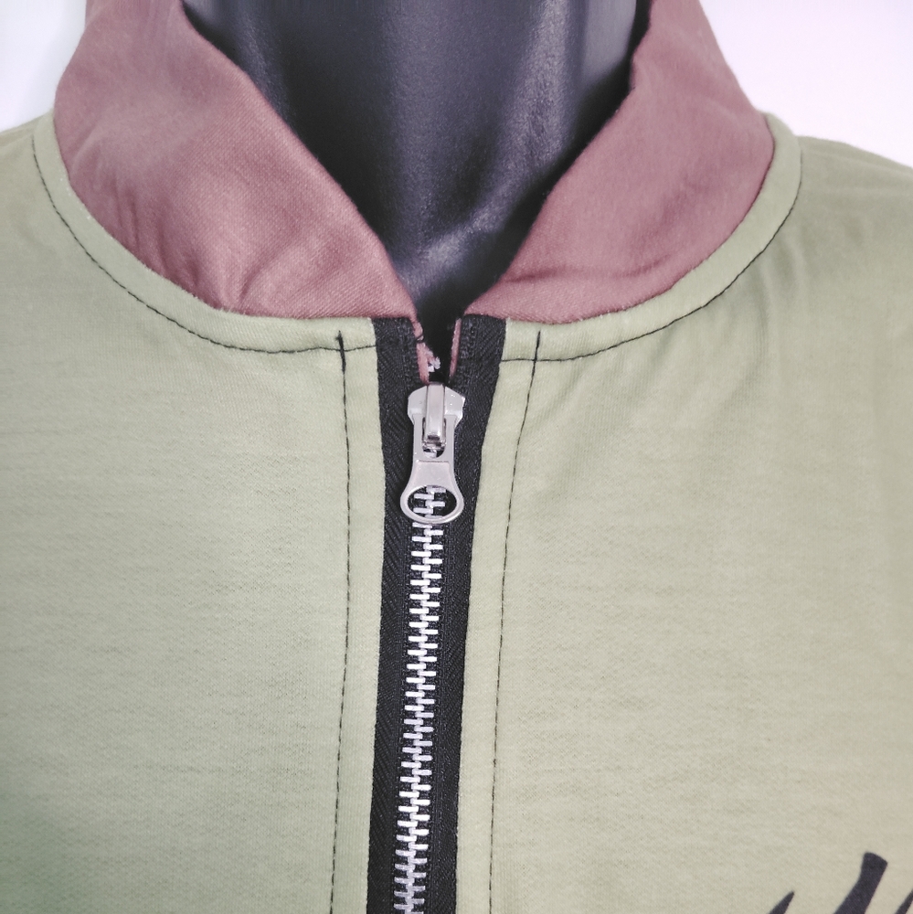 Grinchy Green Pullover with Yellow Eyes Design Sz 2XL - Picture 5 of 8